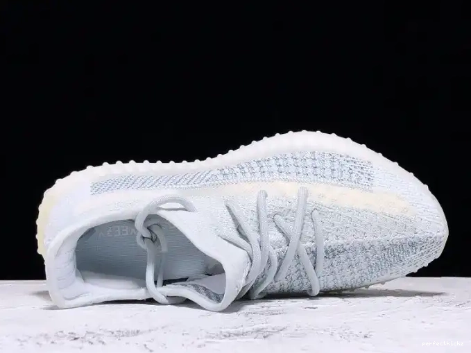 Cloud Yeezy Boost Reflective Adidas White 350 V2 FW5317 0701